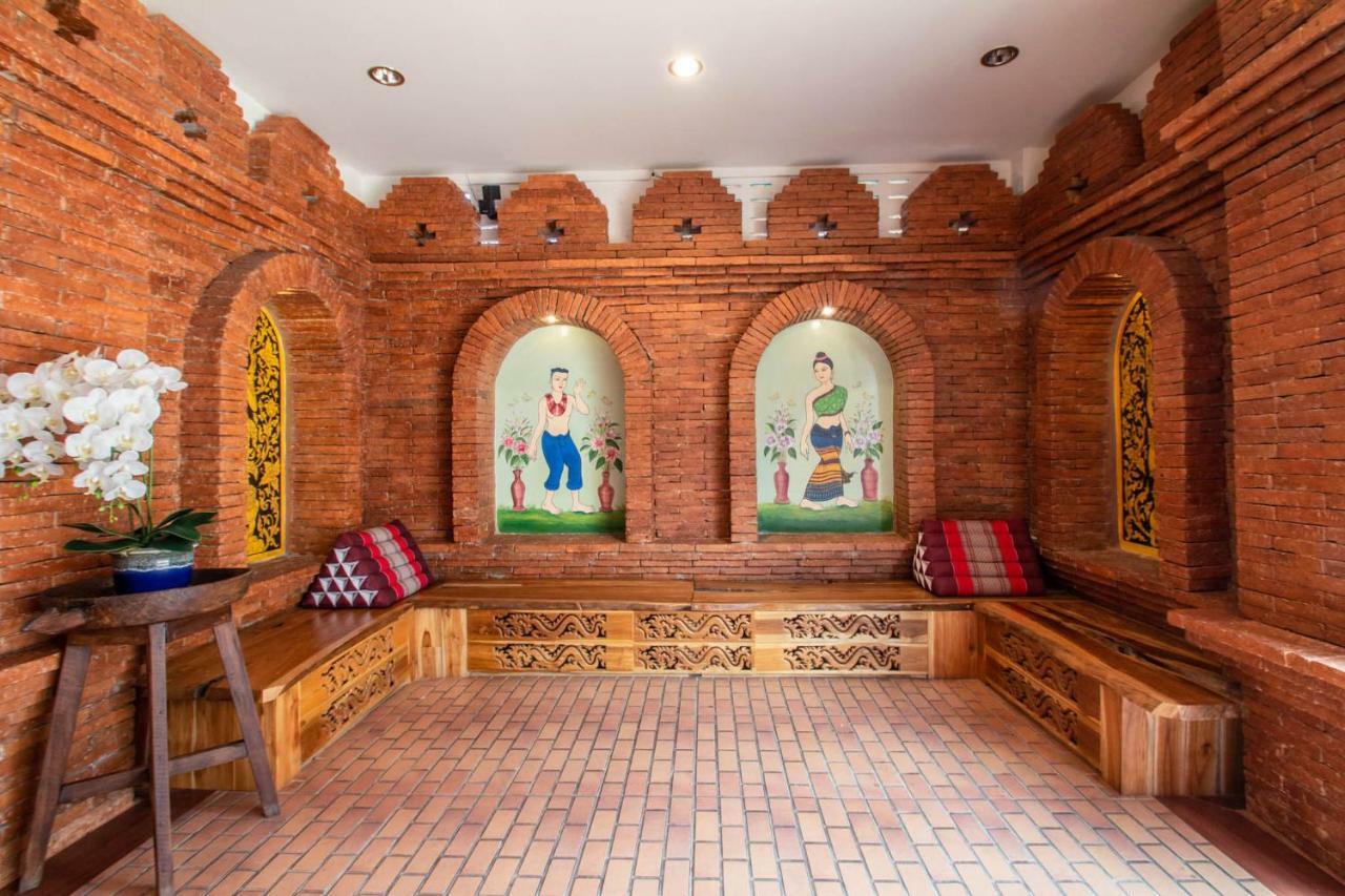 Hotel Anumat Premium Budget Chiang Mai